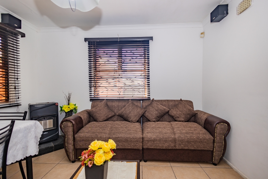 3 Bedroom Property for Sale in Phoenix Western Cape